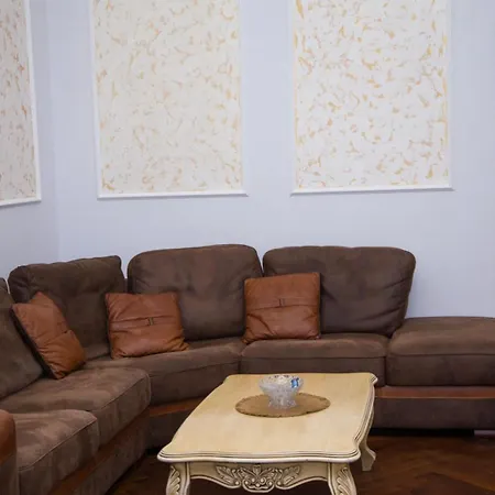Barocco On Nekrasov Apartment
