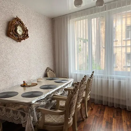 Apartment Barocco On Nekrasov *