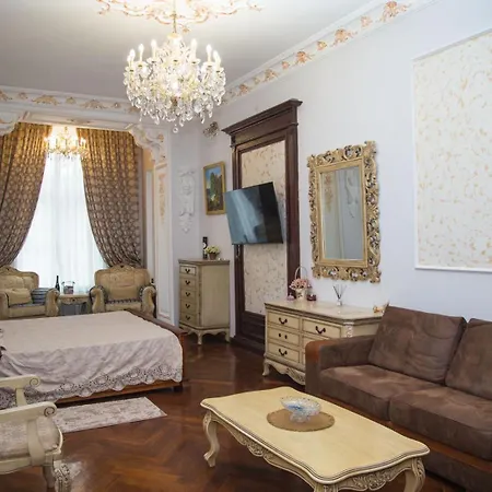 Barocco On Nekrasov Apartamento